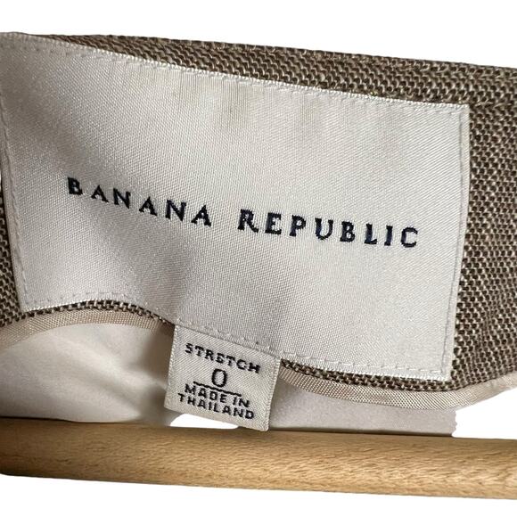 Banana Republic Brown Wool Blend 3/4 Sleeve Cropped Two Button Jacket Size 0 - Picture 2 of 10